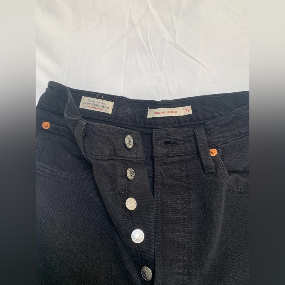 Levi's Ribcage Straight size 27
